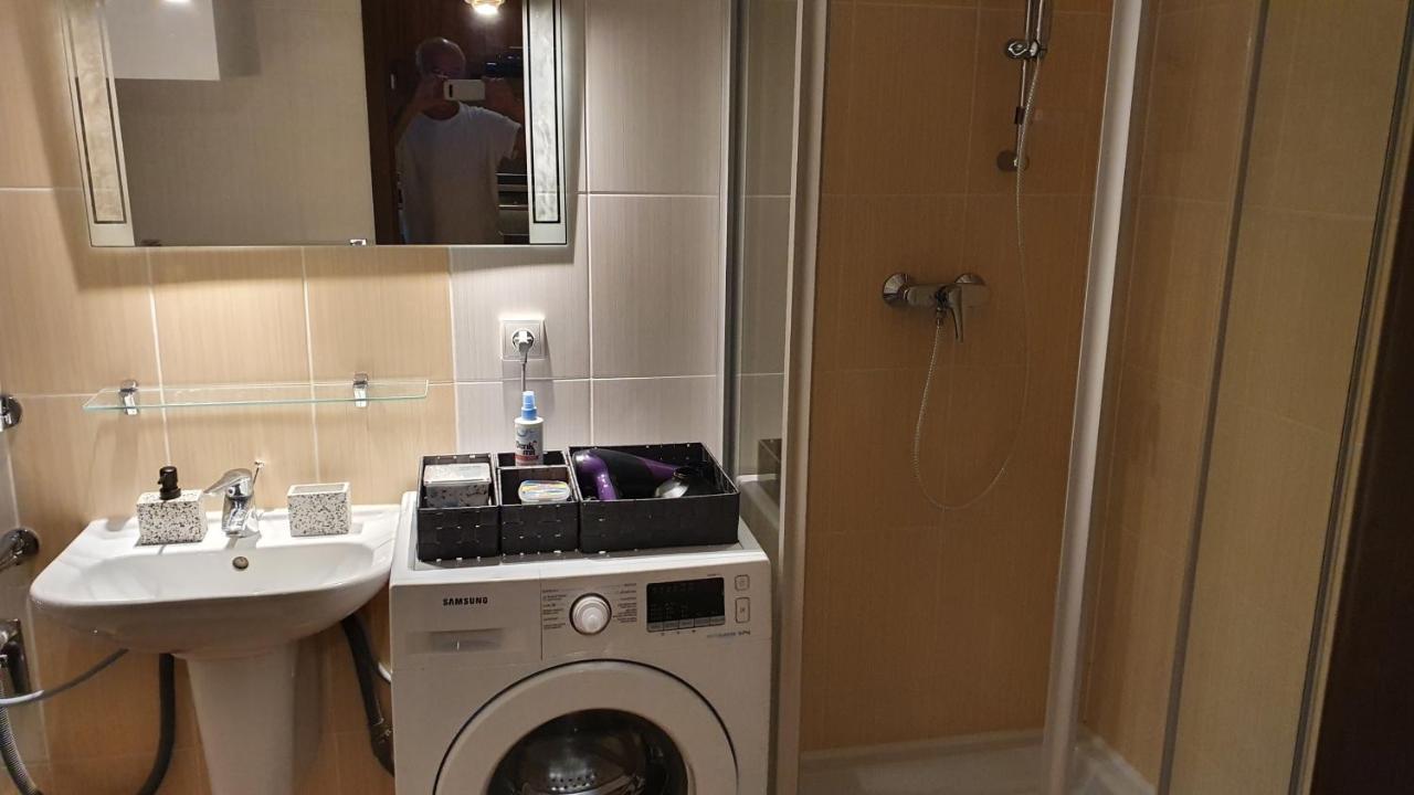 Apartman Pri Jazere ルジョムベロク エクステリア 写真